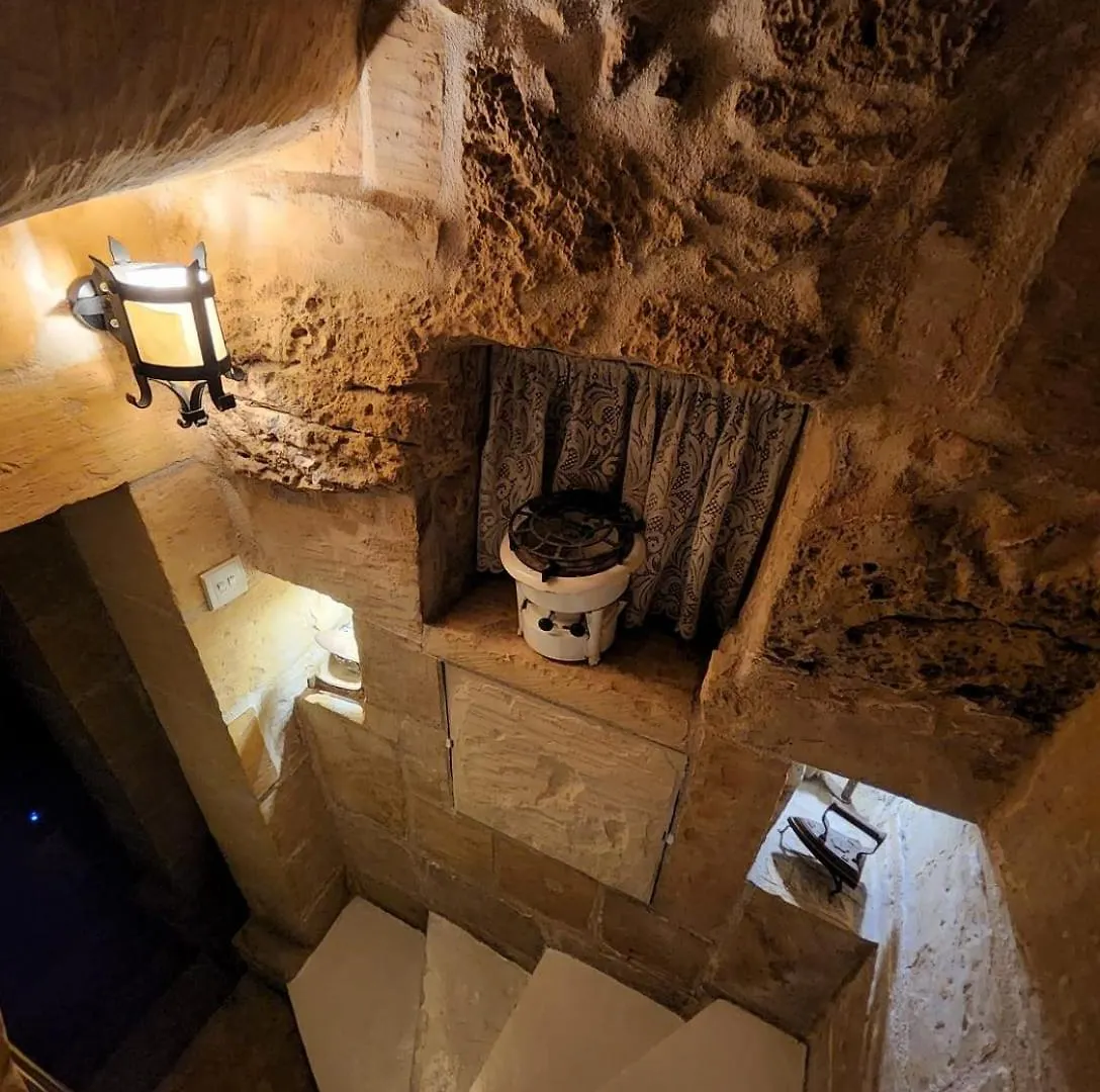 Cozy Corner House In Valletta - Authentic! Holiday home